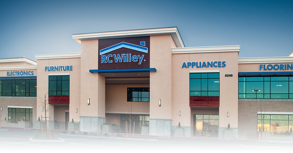 Rc Willey Furniture In Riverdale Utah Sells Sofas Tvs