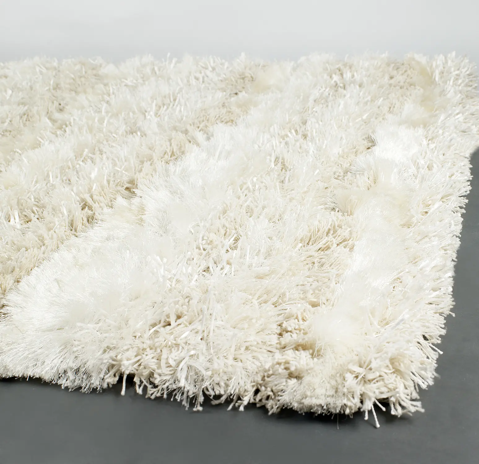 5 x 8 Medium Contemporary Cream and Beige Shag Rug - Kapaa-2