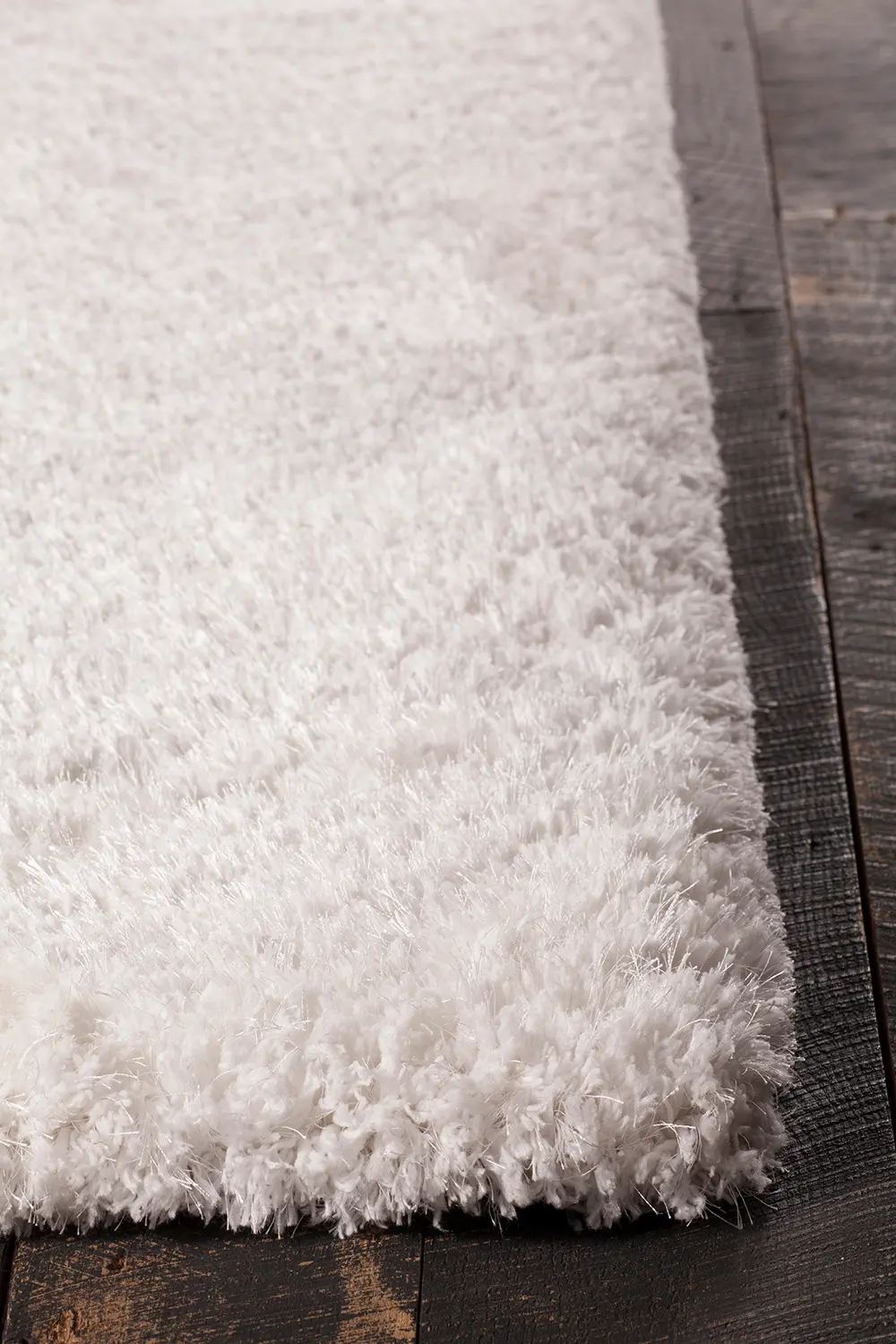 Osim 5 x 8 White Shag Rug-2