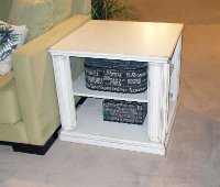 White Modern End Table - Kingston