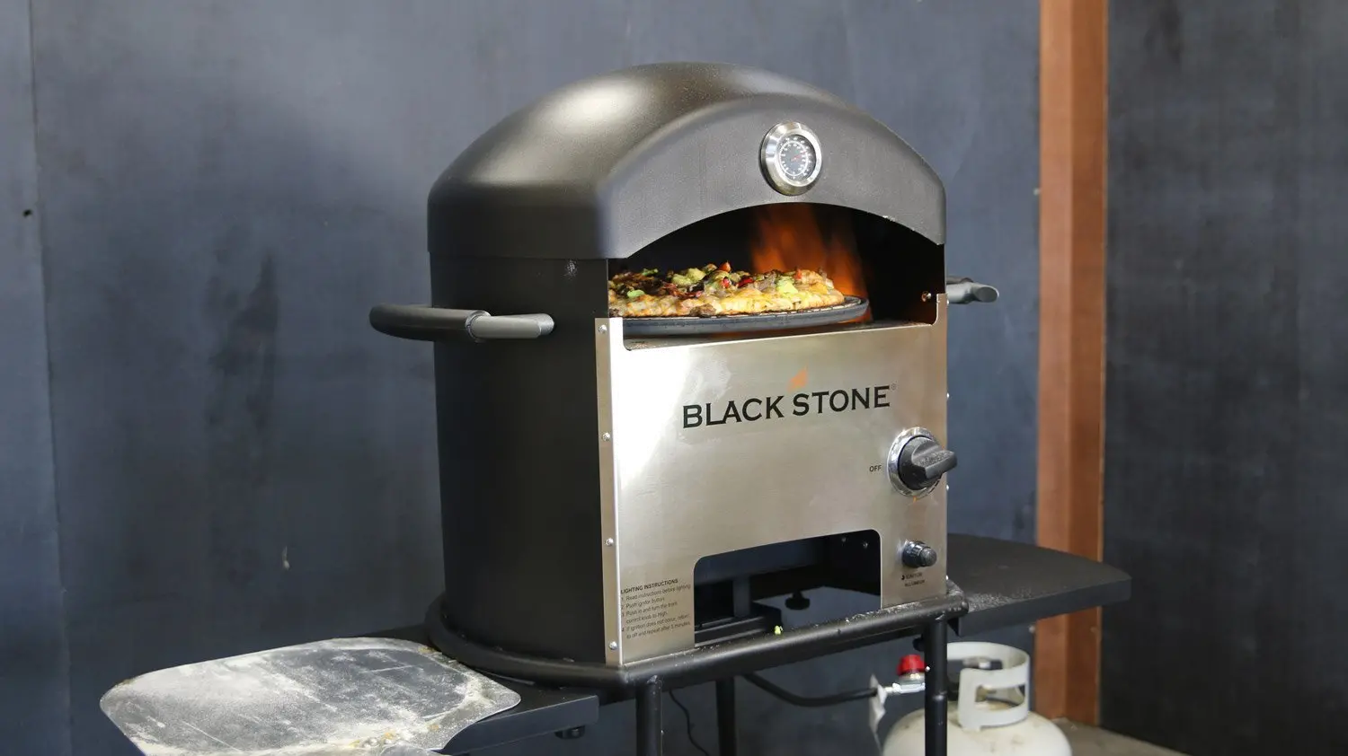 1575-1SHF Blackstone Outdoor Patio Pizza Oven-5