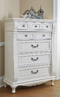 637-009/CHEST Antique White Traditional Chest of Drawers - Chateau Monaco