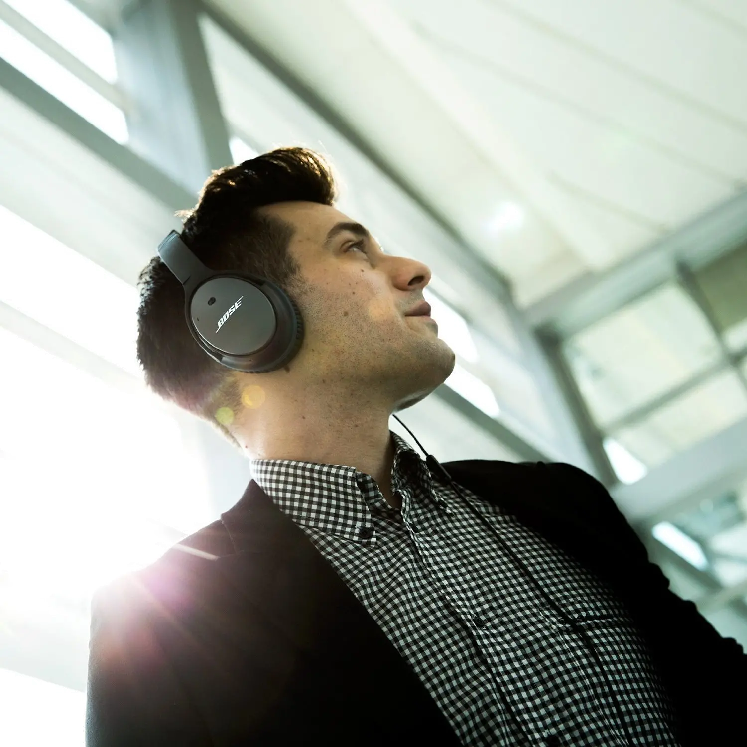 Bose QuietComfort 25 Acoustic Noise Cancelling Headphones for Apple iOS Devices-6