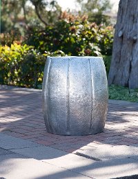 Mesmerizing Accent Table - Vanora -2