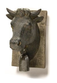 Rust Cow Head Wall Decor with Bell