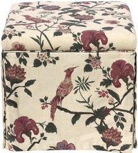 37-2SKSHNHLDRD Shaana Holiday Red Skirted Storage Ottoman