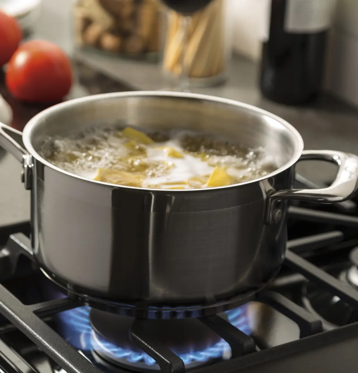 JGBS66REKSS GE 30 Inch Gas Range with Griddle - 5 cu. ft., Stainless Steel-7