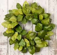 30 Inch Green Magnolia Leaf Wreath Faux Arrangement
