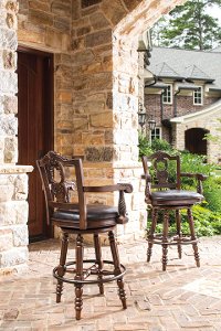 Traditional Elegant Swivel Bar Stool - North Shore