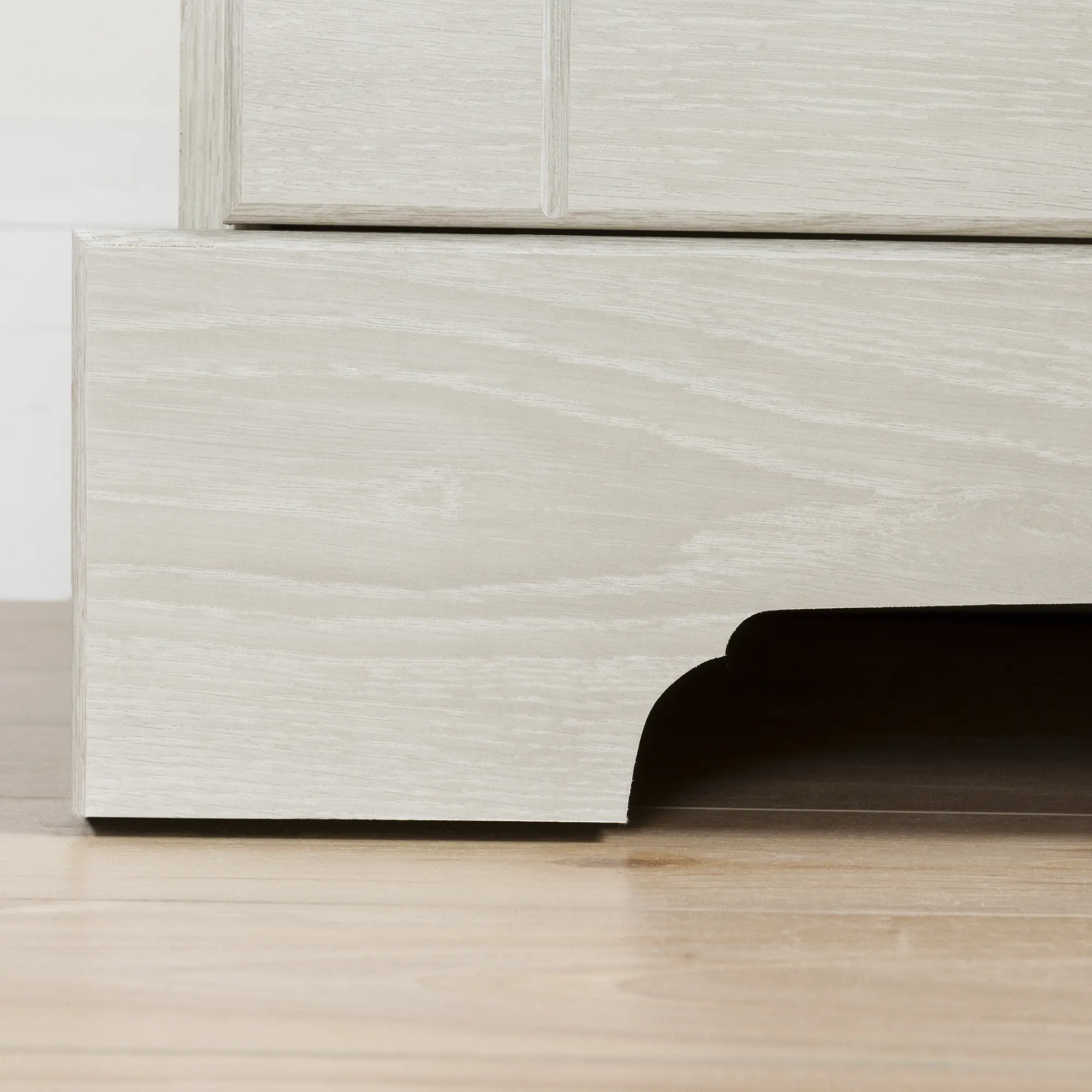 10245 Winter Oak 5-Drawer Chest - Avilla-4