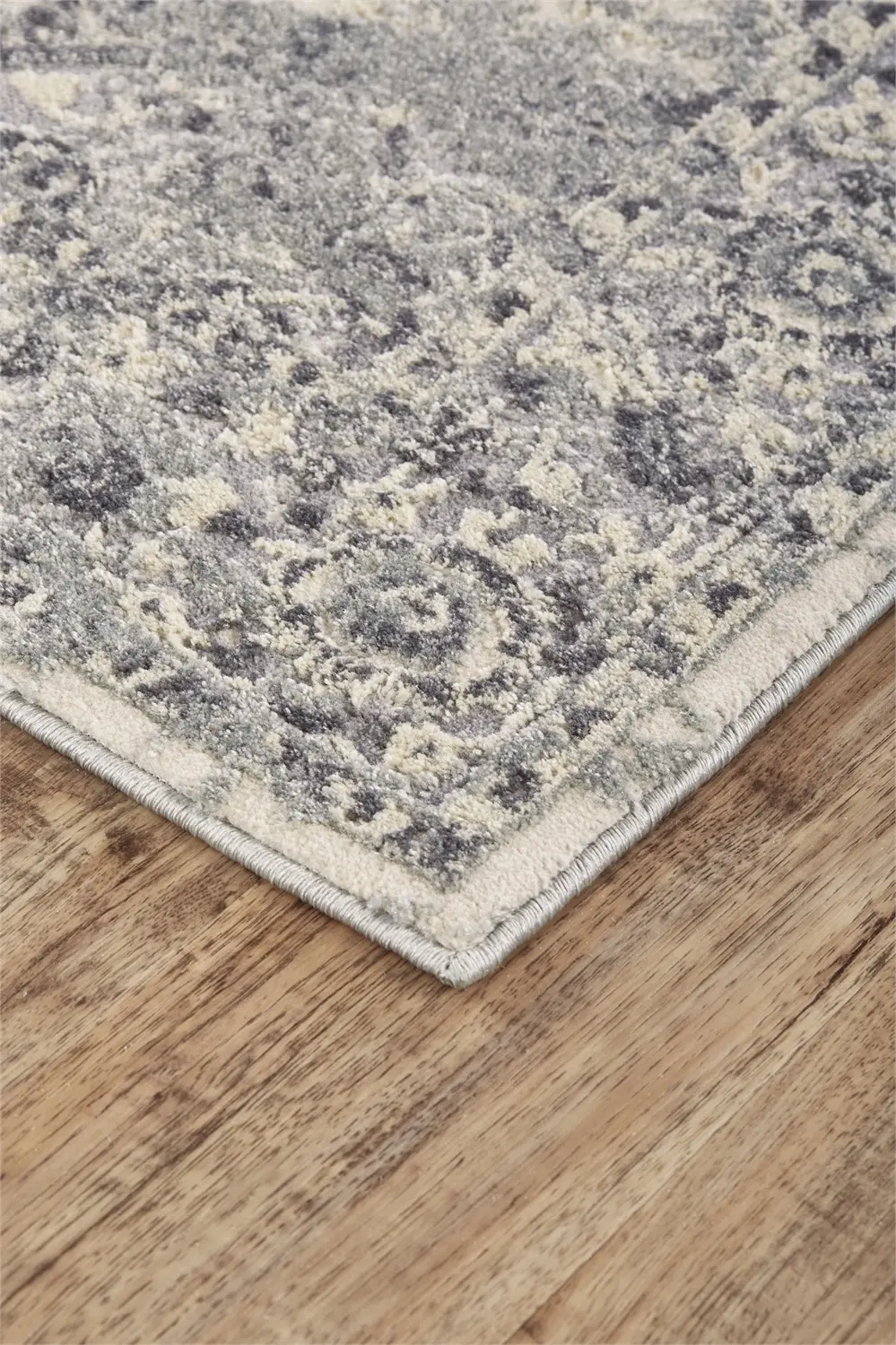 5 x 8 Medium Silver and Beige Area Rug - Akhari-2
