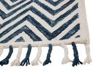 5 x 8 Medium White and Navy Blue Rug - Lily