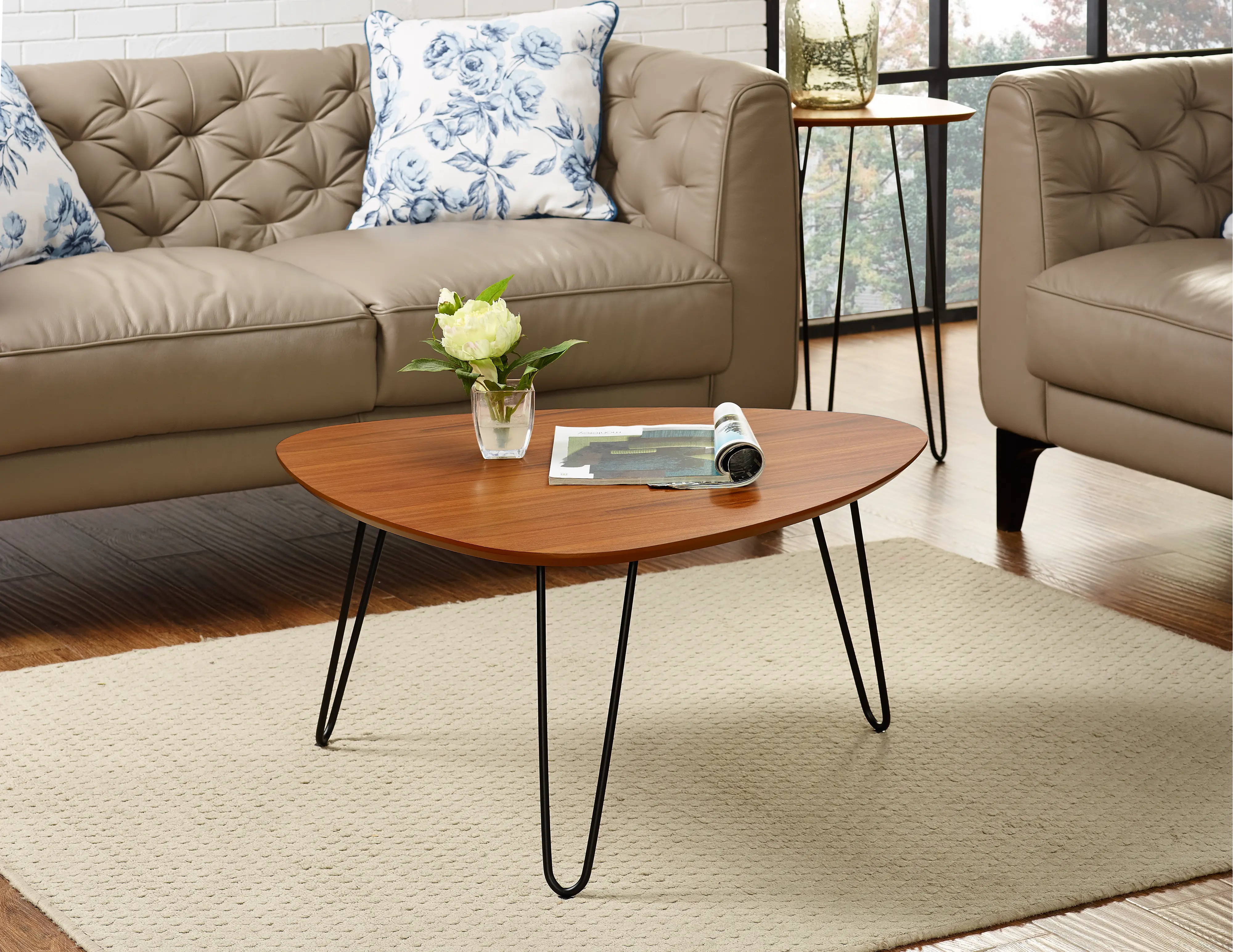 AF32HPCTWT Walnut Coffee Table (32 Inch) -1