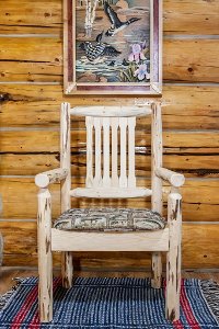 MWCASCNVWILD Captain's Chair w/ Upholstered Seat - Montana
