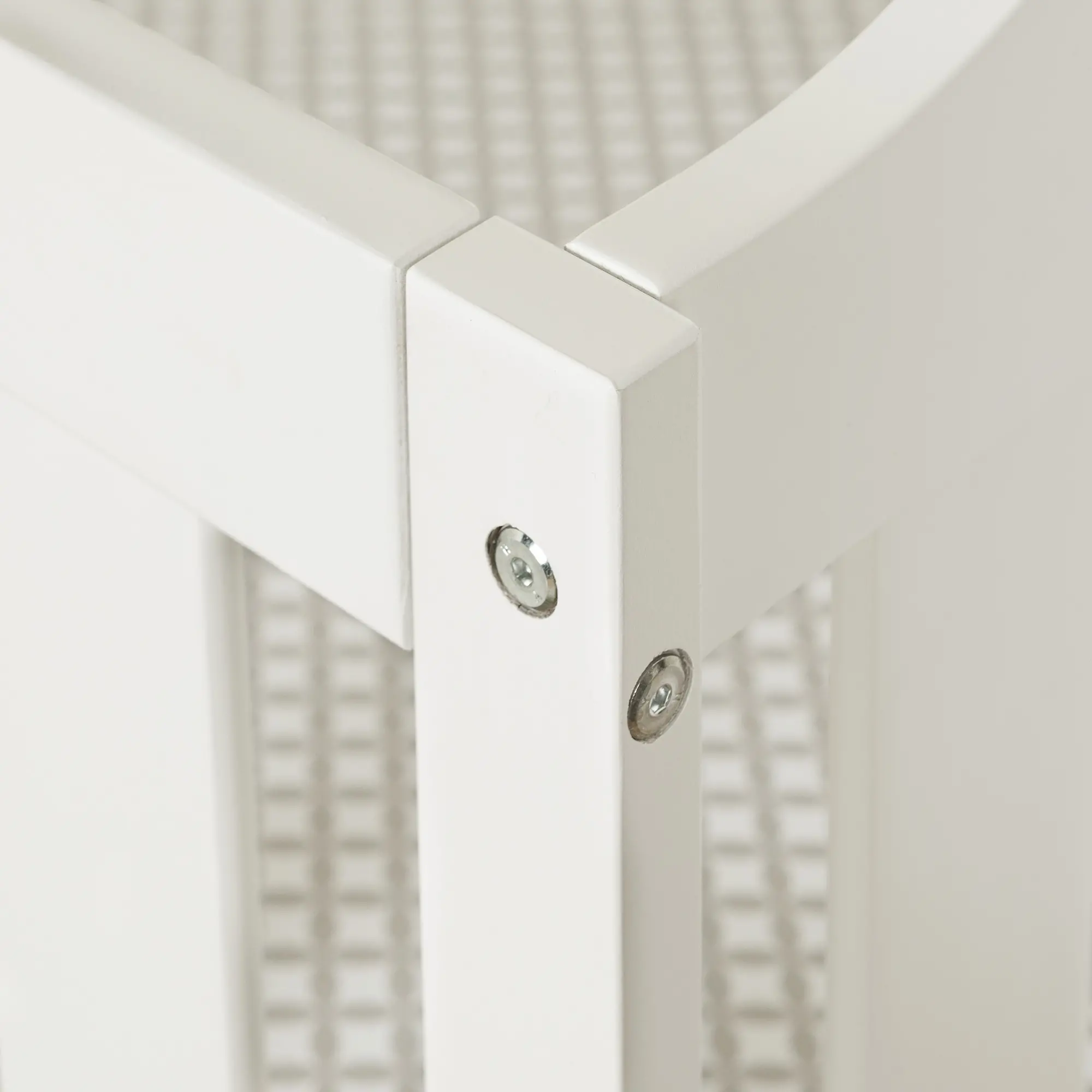 10721 White Crib with Toddler Rail - Reevo-4