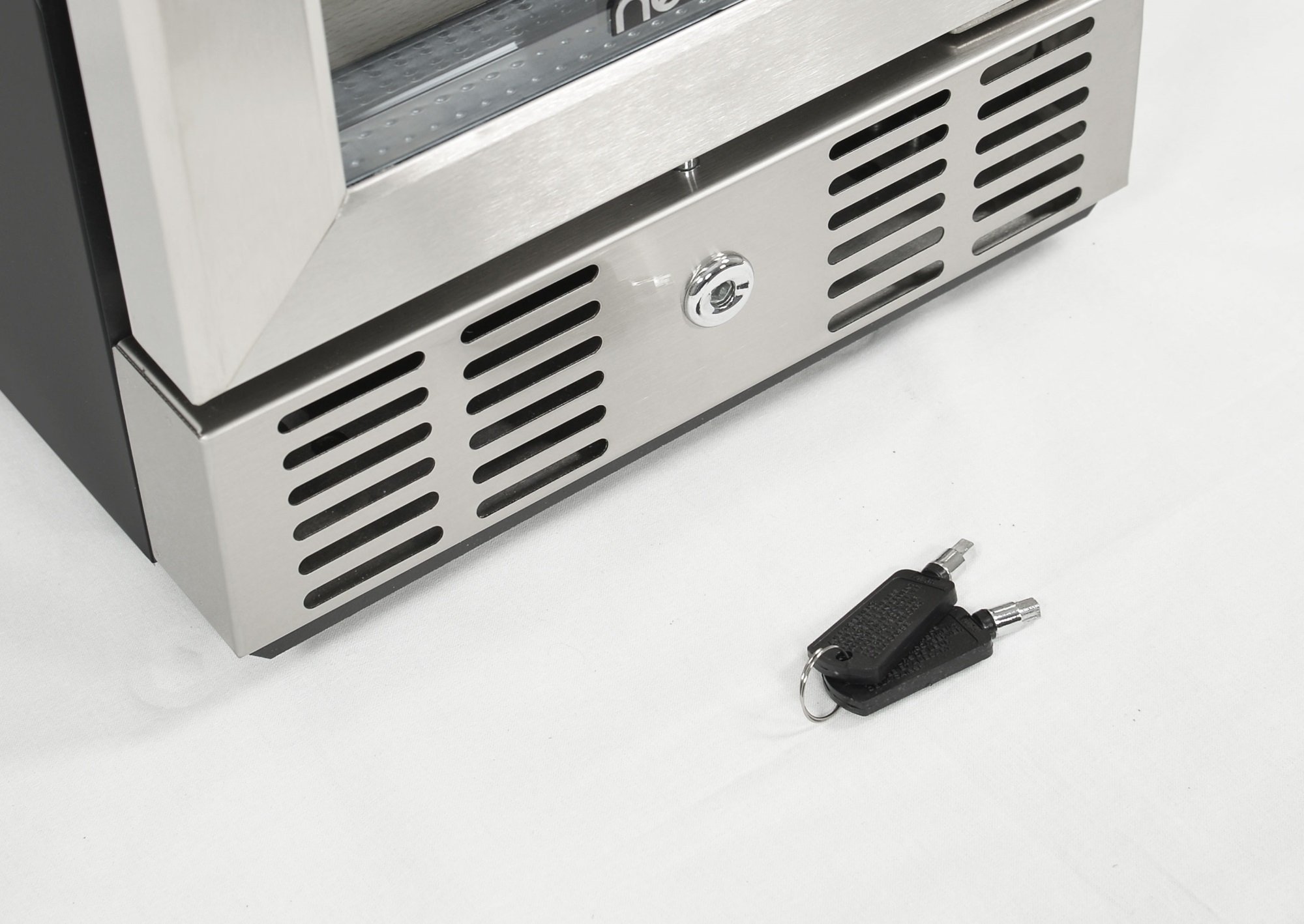 AWR-190SB Stainless Steel/ Black 19 Bottle Wine Cooler-6