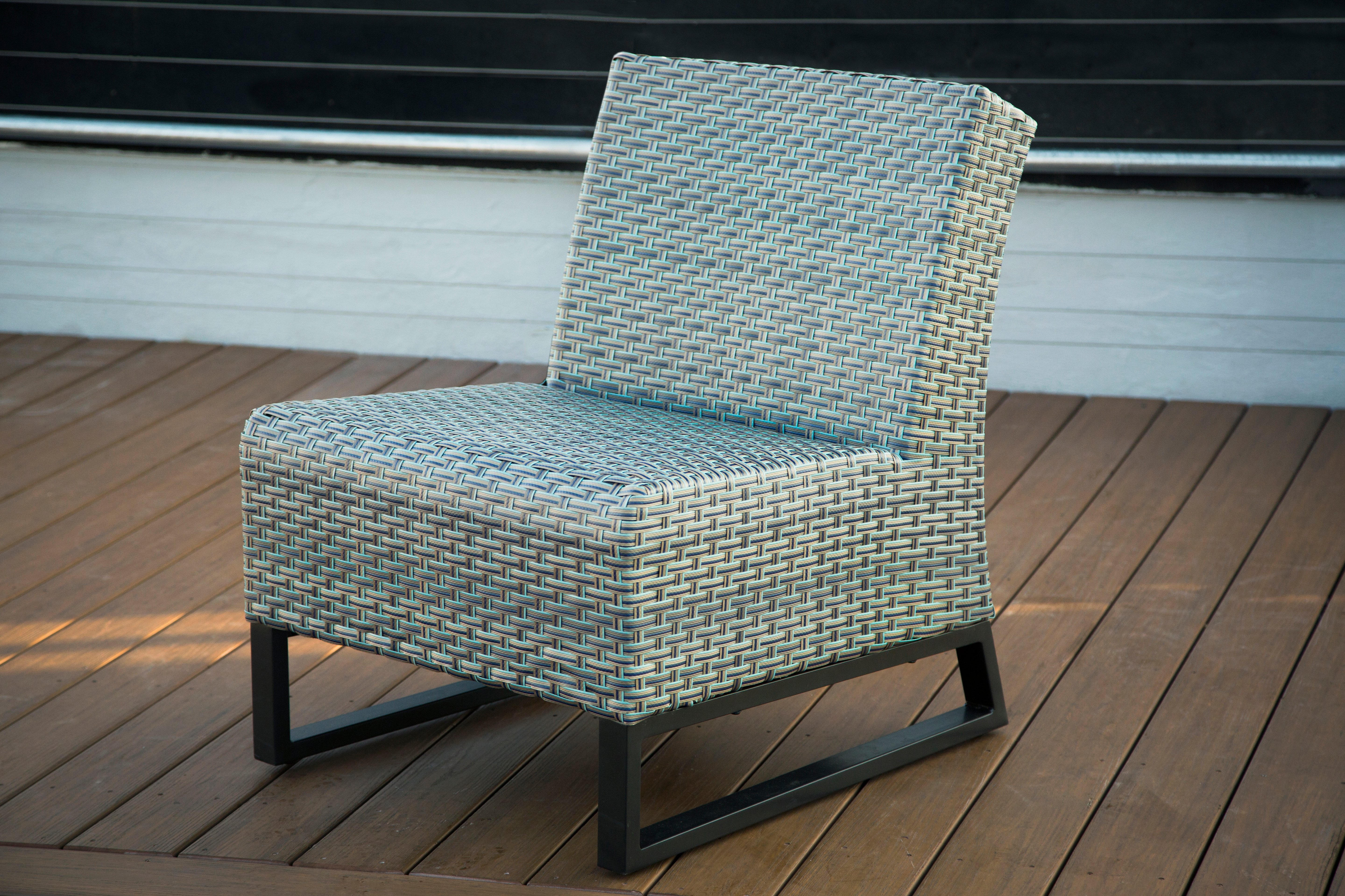 AGL09829P01/SLIPRCHR Wicker Slipper Patio Chair - Del Mar-2