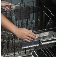 GDT655SFLDS GE Dishwasher with Hidden Controls - Black Slate-4