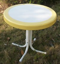 Yellow Round Table - Retro Metal