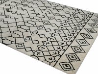 4 x 6 Small Ivory and Black Area Rug - Chelsea-2