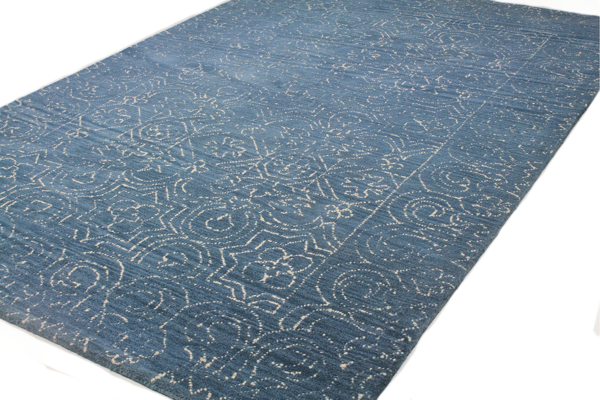 9 x 12 X-Large Azure Blue Rug - Venezia-2