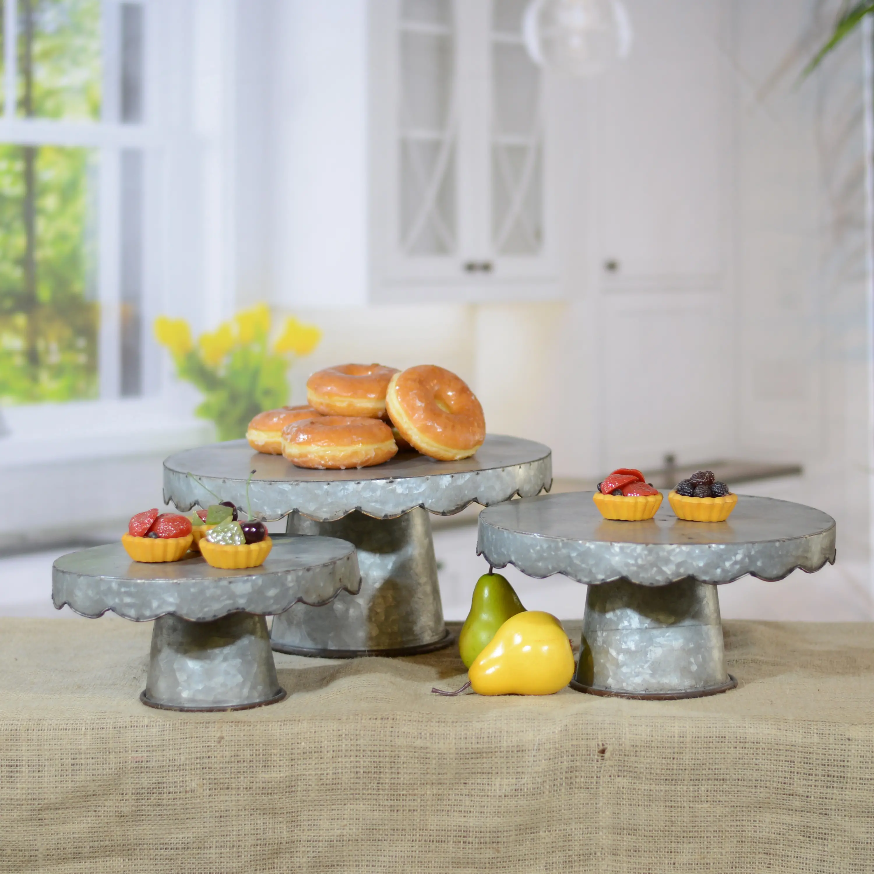 12 Inch Galvanized Metal Scalloped Design Cake Stand-2