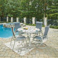 5 Piece Round Outdoor Patio Dining Set - South Beach