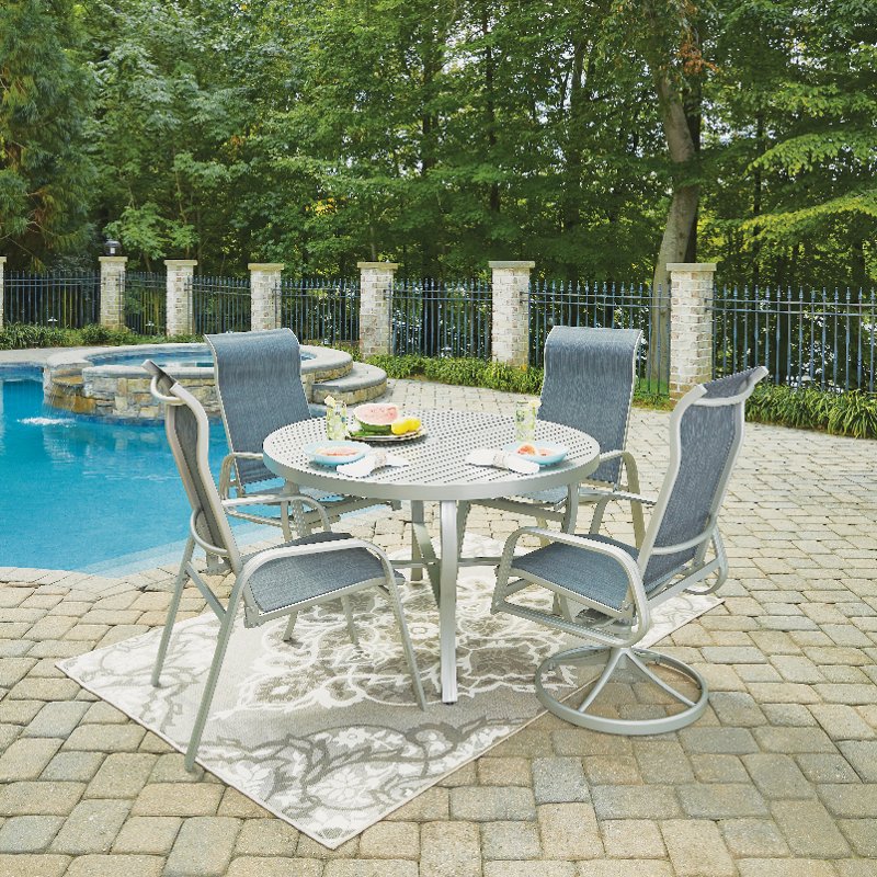 5 Piece Round Outdoor Patio Dining Set South Beach Rc Willey 5 Piece Round Outdoor Patio Dining Set South Beach