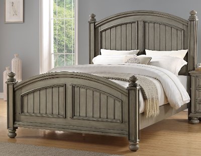 Casual Classic Gray Queen Bed - Barnwell