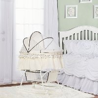 Cream Portable 2-in-1 Bassinet and Cradle - Lacy