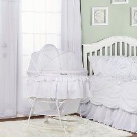 White Portable 2-in-1 Bassinet and Cradle - Lacy