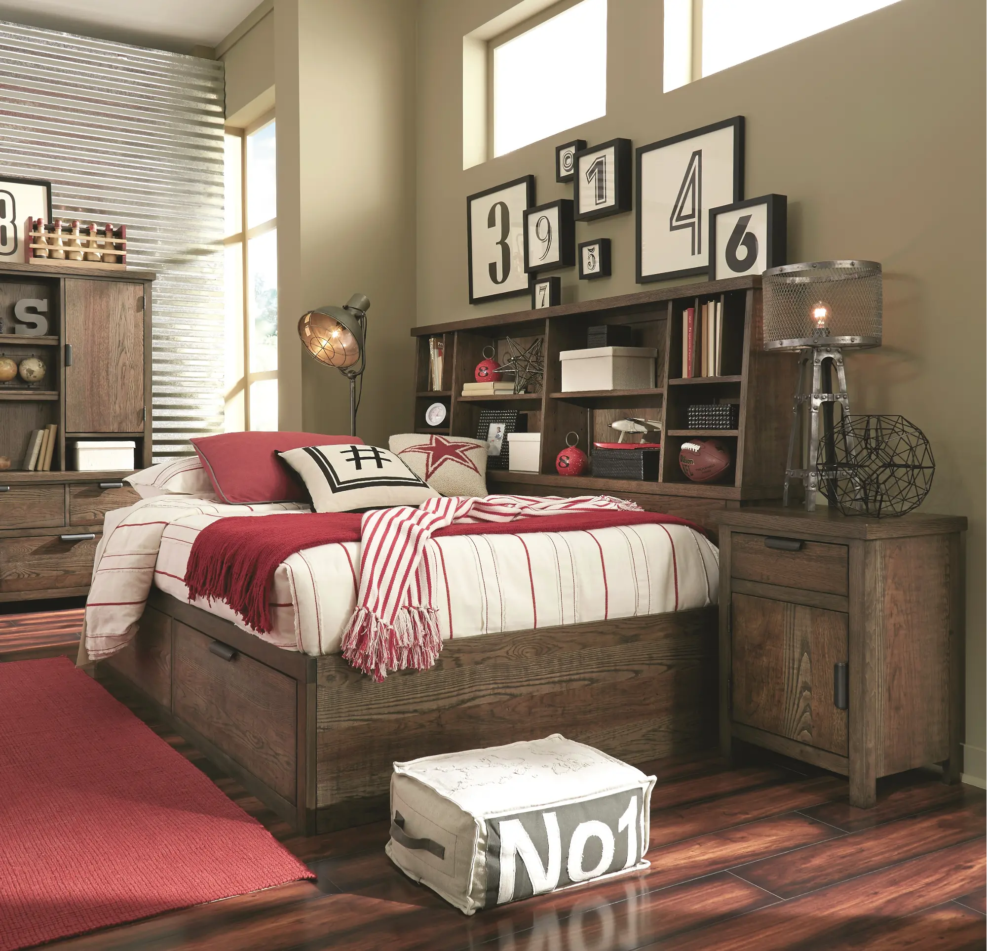 Fulton County Rustic Brown Full Size Lounge Bed-2