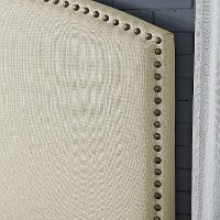 KF706008CR Classic Cream King Upholstered Bed - Cassie-3