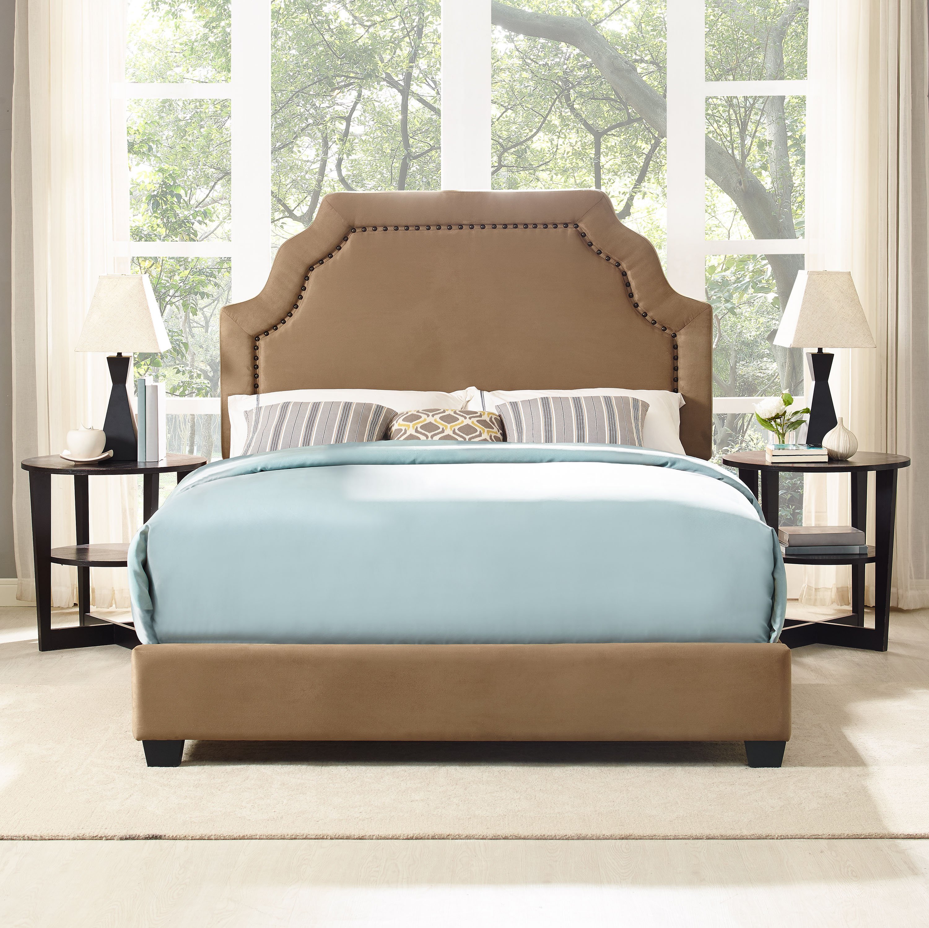 KF705009CM Classic Camel Brown Queen Upholstered Bed - Loren-1