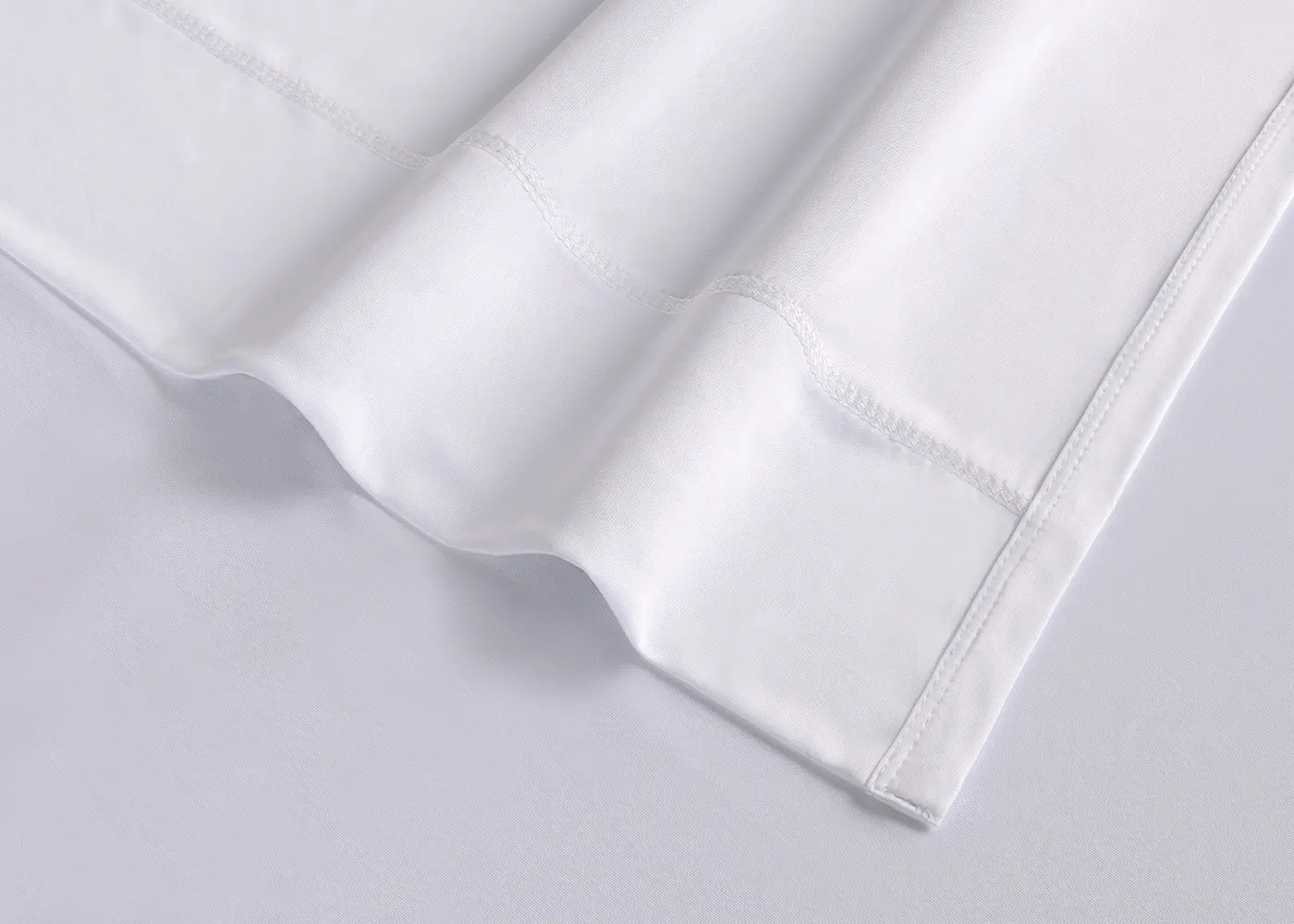 S03TBMQ01 Bedgear White Dri-Tec Performance Queen Bed Sheets-2