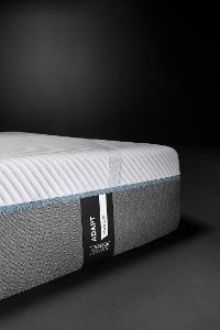10734170 Tempur-Pedic Medium King Size Mattress - TEMPUR-ADAPT-4
