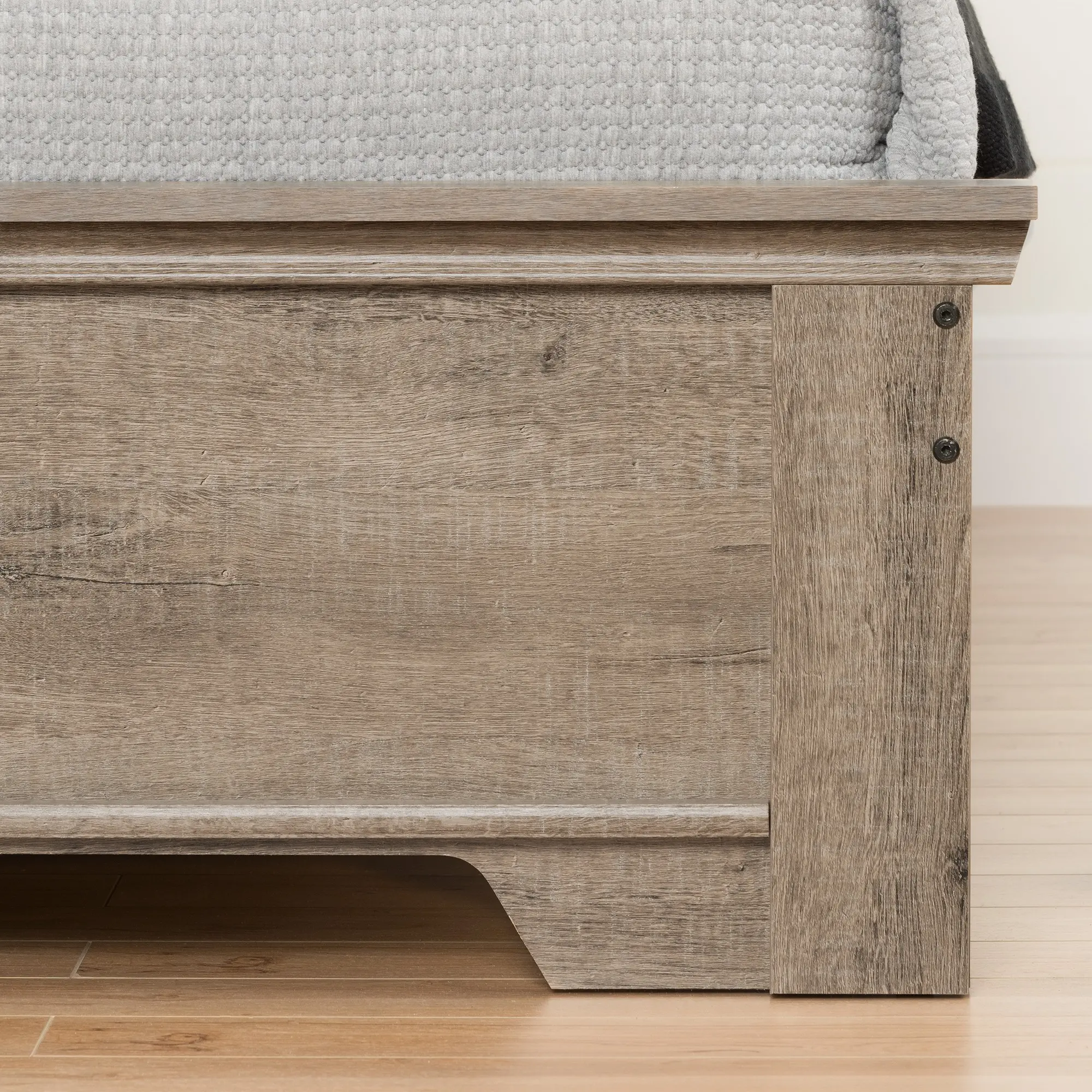 10632 Versa Weathered Oak Queen Platform Bed-7