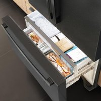 B21CT80SNB Bosch Counter Depth French Door Refrigerator - 20.7 cu. ft., 36 Inch Black Stainless Steel