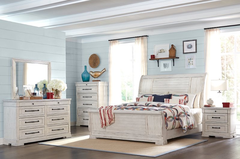 Rustic Chalk White 4 Piece California King Bedroom Set Coming Home Rustic Chalk White 4 Piece California King Bedroom Set Coming Home Rc Willey Furniture