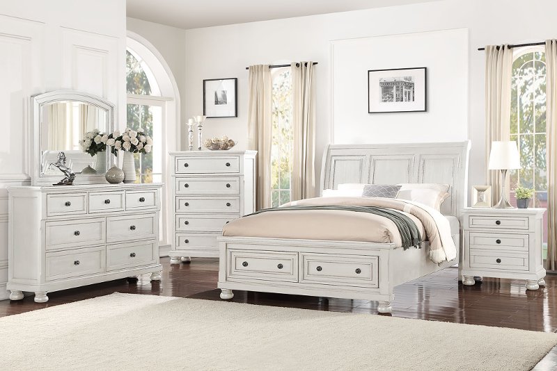 Classic Traditional White 4 Piece King Bedroom Set Stella