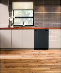 GDT605PGMBB GE Dishwasher with Hidden Controls - Black-4