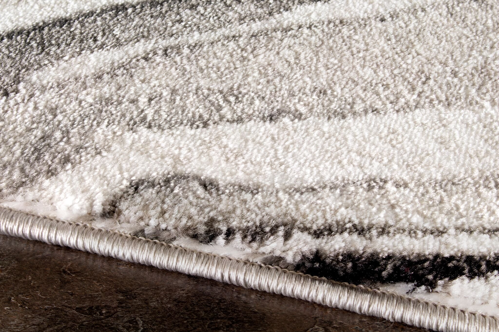 5 x 8 Medium Wood Grain Gray, White and Black Area Rug - Platinum -5
