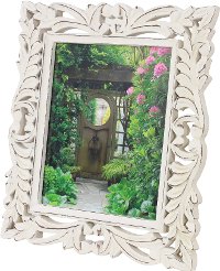 Wooden Detailed Picture Frame
