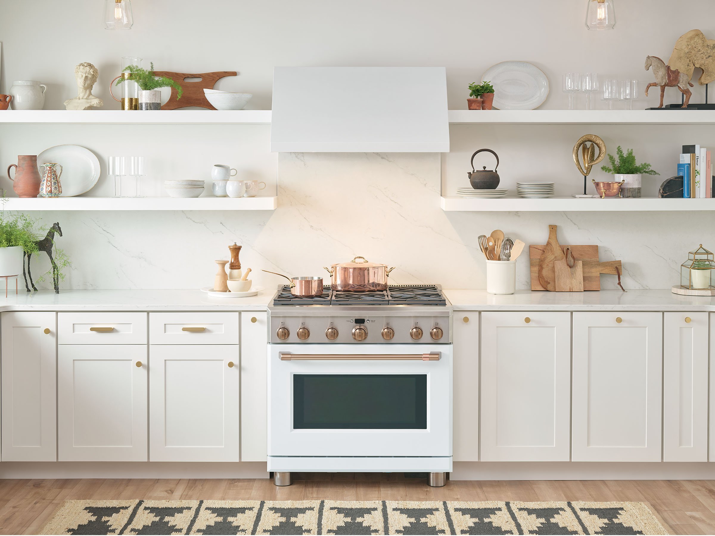 C2Y366P4MW2 Cafe 36 inch Dual Fuel Professional Range with 6 Burners (Natural Gas) - Matte White-2