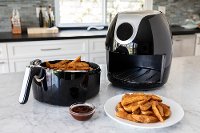 MCAF56DB Magic Chef 5.6 Quart Black Digital Air Fryer-5