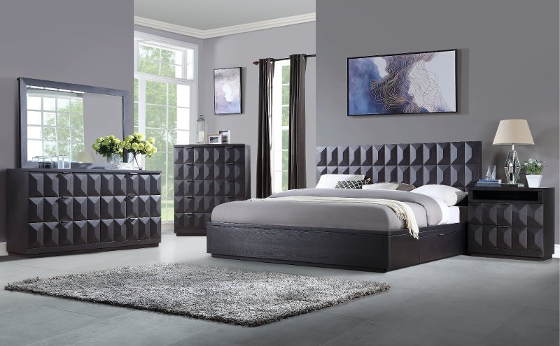 Modern Brown 4 Piece Queen Bedroom Set Maddax