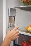BRF365200AP Samsung 21 cu ft. Capacity 3-Door French Door Panel Ready 36 Built-In Chef Collection Refrigerator - Black-4