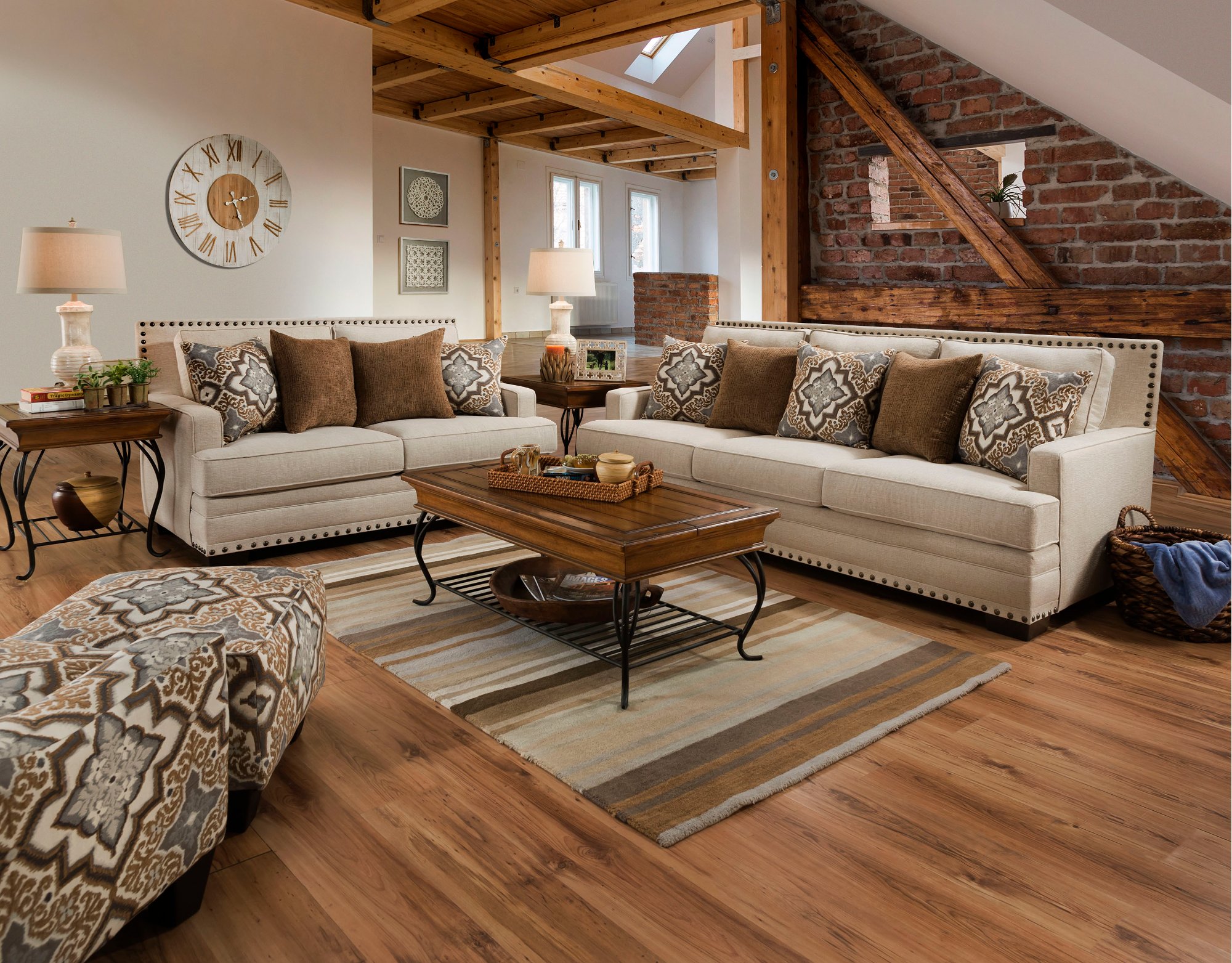 Casual Traditional Linen Sofa - Anna-2