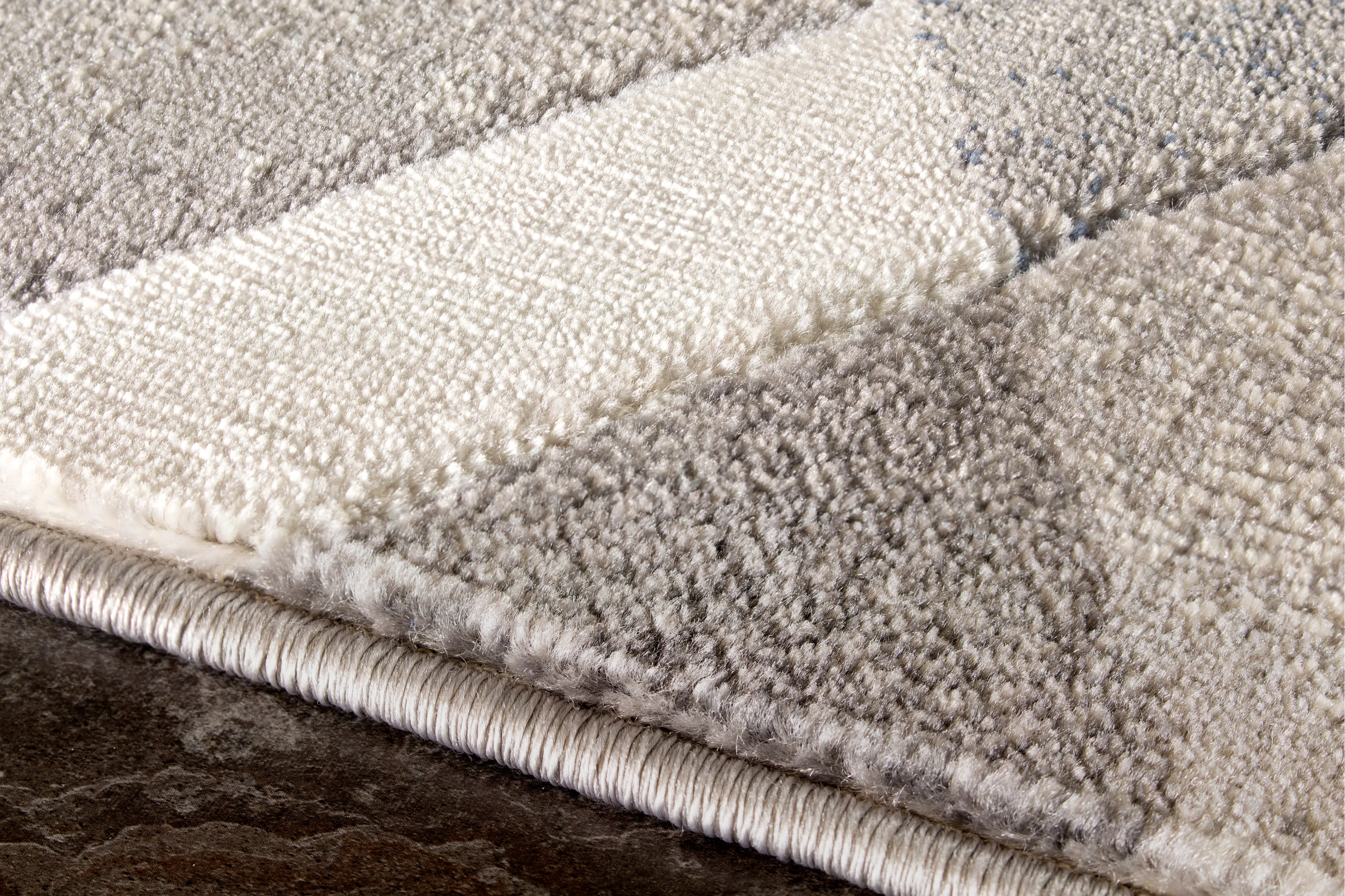 5 x 8 Medium Gray, Blue, Charcoal, and Cream Area Rug - Alida-5