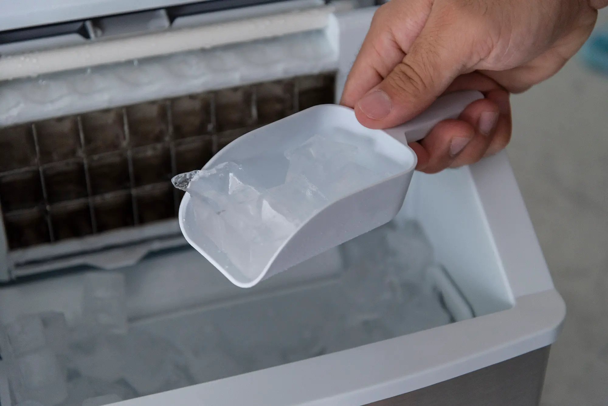 CLEARICE40/ICE/MAKER NewAir Portable Countertop Ice Maker - Stainless Steel-7